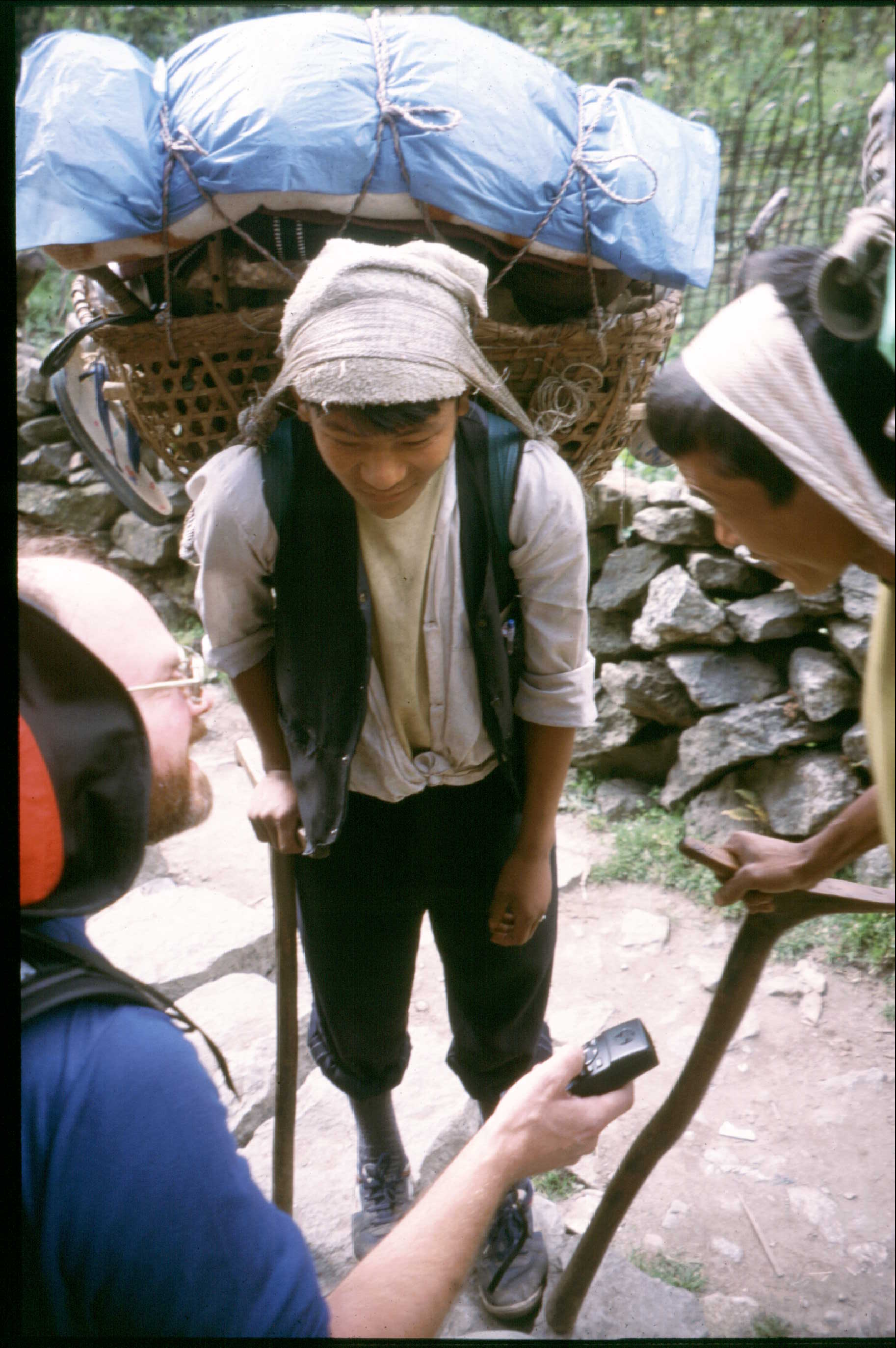 Bin01S13 - xxx - Jim showing GPS.jpg